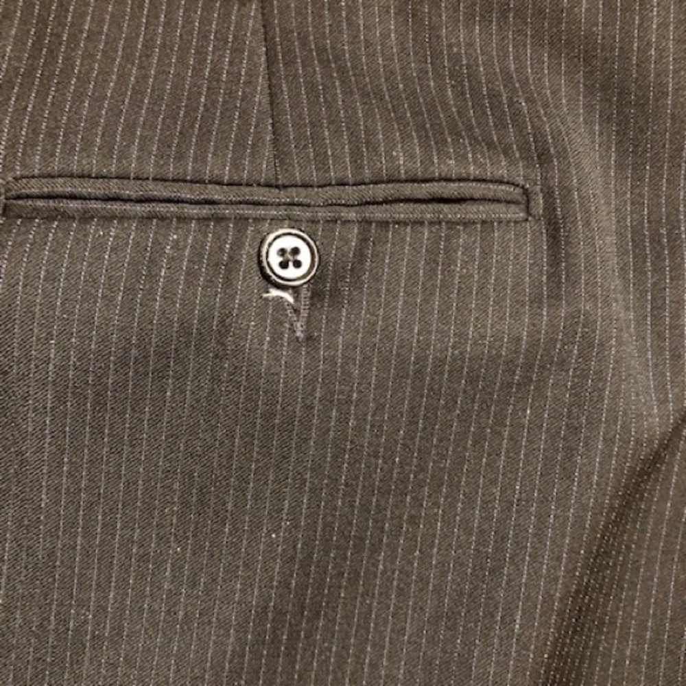 Custom suit - Picture 8 of 8